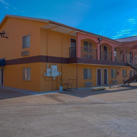 Texas Inn San Benito Near Harlingen Екстер'єр фото
