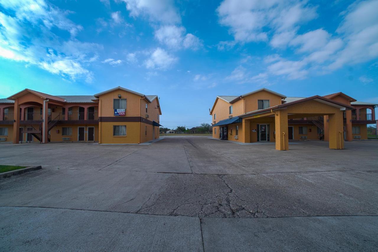 Texas Inn San Benito Near Harlingen Екстер'єр фото